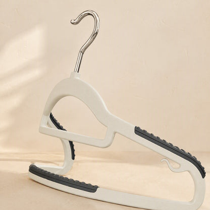 Clipperch™ Plastic Clothes Hanger With Dual Clips, material and detail close-up