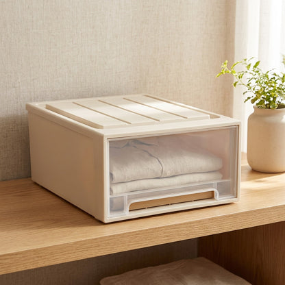 Drawerhaven™ Transparent Polypropylene Drawer Storage Box in a calm home setting