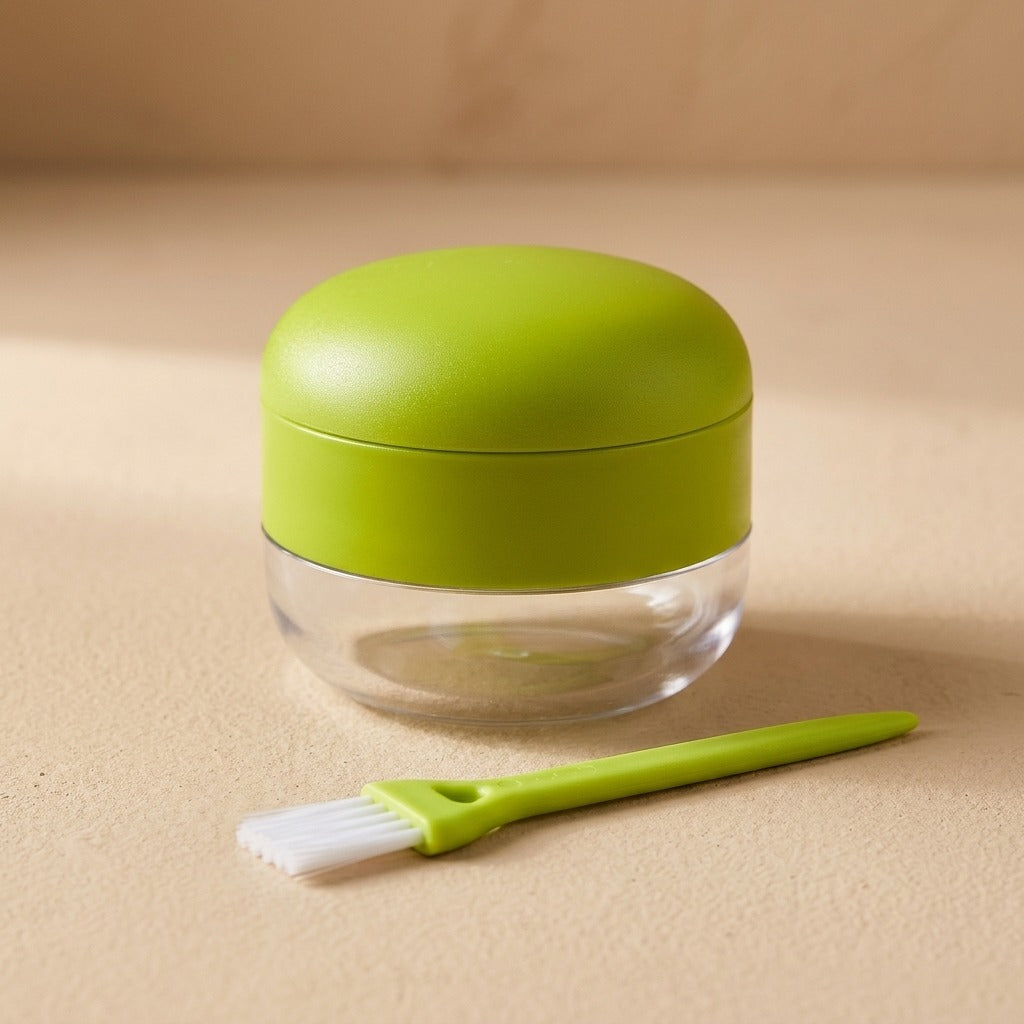 Minimash™ Mini ABS Plastic Garlic Press, material and detail close-up