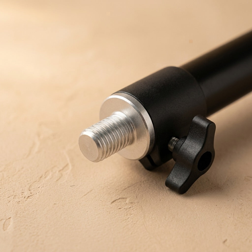 Phonebeam™ 1.6m Floor-Standing Phone Light Tripod, material and detail close-up