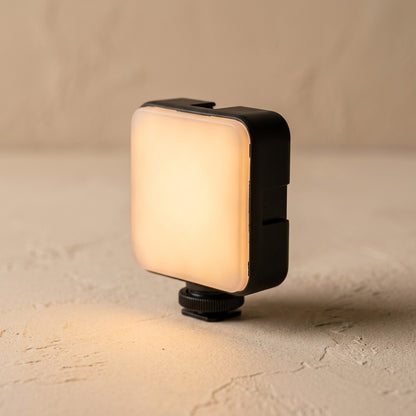 Facebeam™ Video Conferencing Fill Light, material and detail close-up