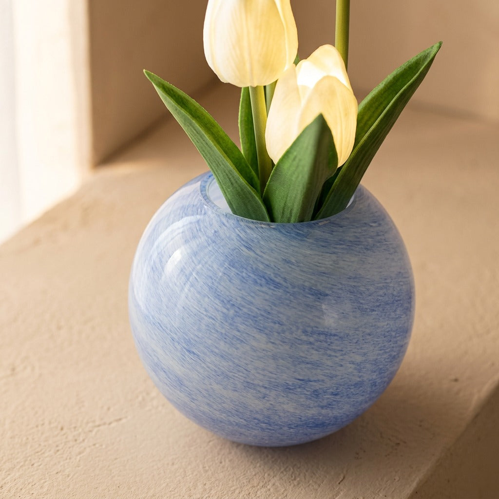 Tuliplume™ Tulip Flower Table Lamp, material and detail close-up