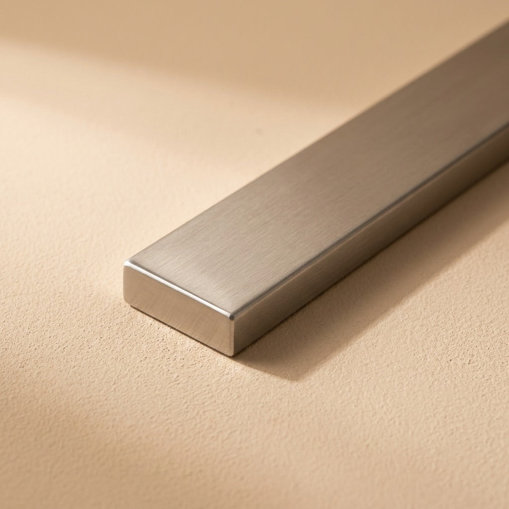 Bladehold™ 304 Stainless Steel Magnetic Knife Holder, material and detail close-up