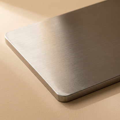 Cutsteel™ Stainless Steel Cutting Board, material and detail close-up