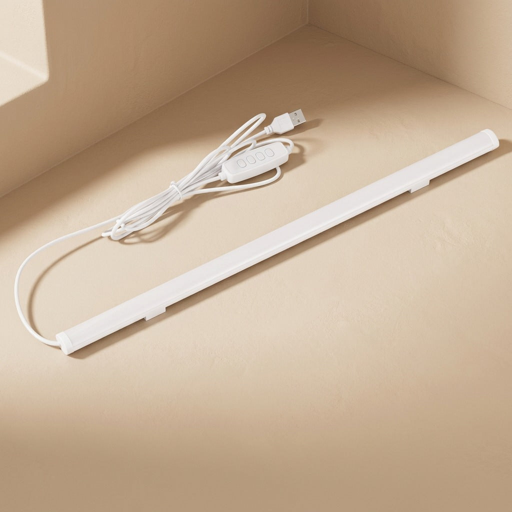 Plugbeam™ USB Powered Desk Lamp