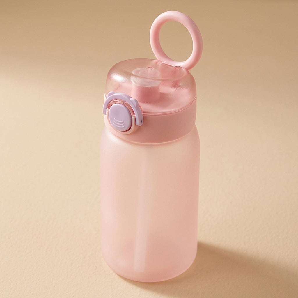 Mistsip™ Frosted Straw Water Bottle, material and detail close-up