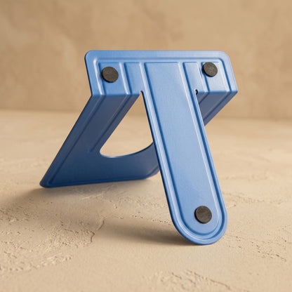 Spinehold™ Metal Desktop Book Stand, material and detail close-up