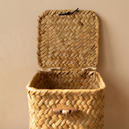 Bamboohide™ Square Bamboo Storage Box With Lid, material and detail close-up