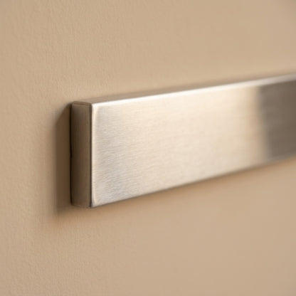 Steelmag™ 304 Stainless Steel Magnetic Knife Holder, material and detail close-up