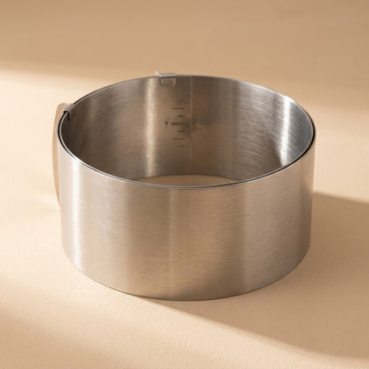 Cakebrace™ Stainless Steel Adjustable Cake Ring, material and detail close-up