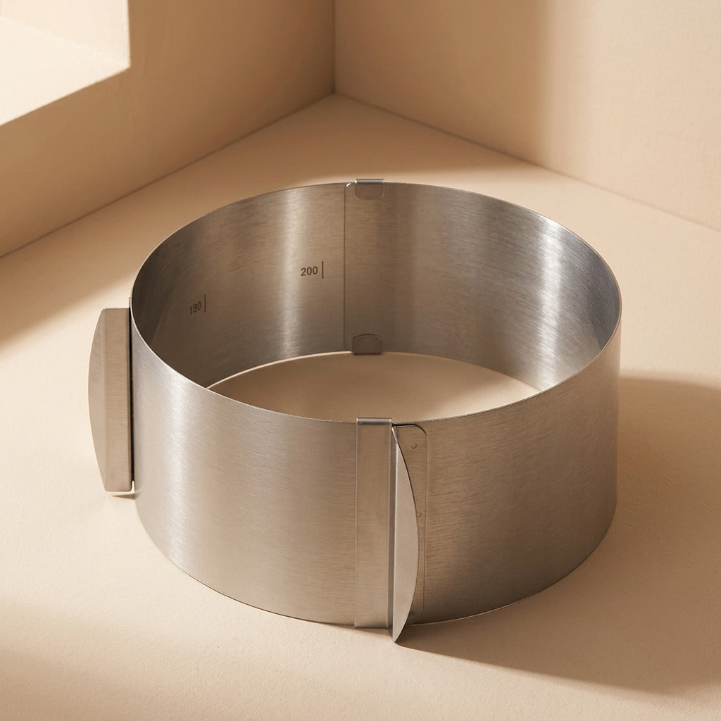 Cakebrace™ Stainless Steel Adjustable Cake Ring