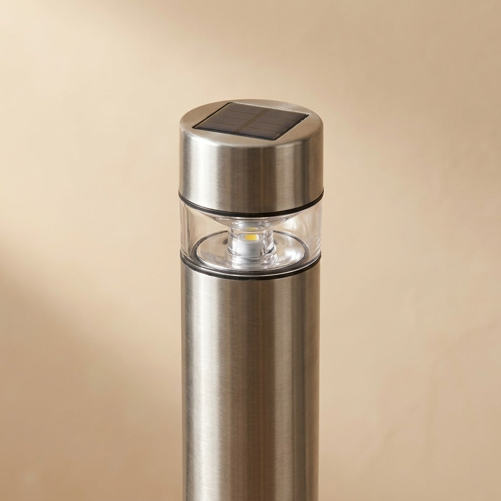 Steelray™ Solar Stainless Steel Garden Light, material and detail close-up