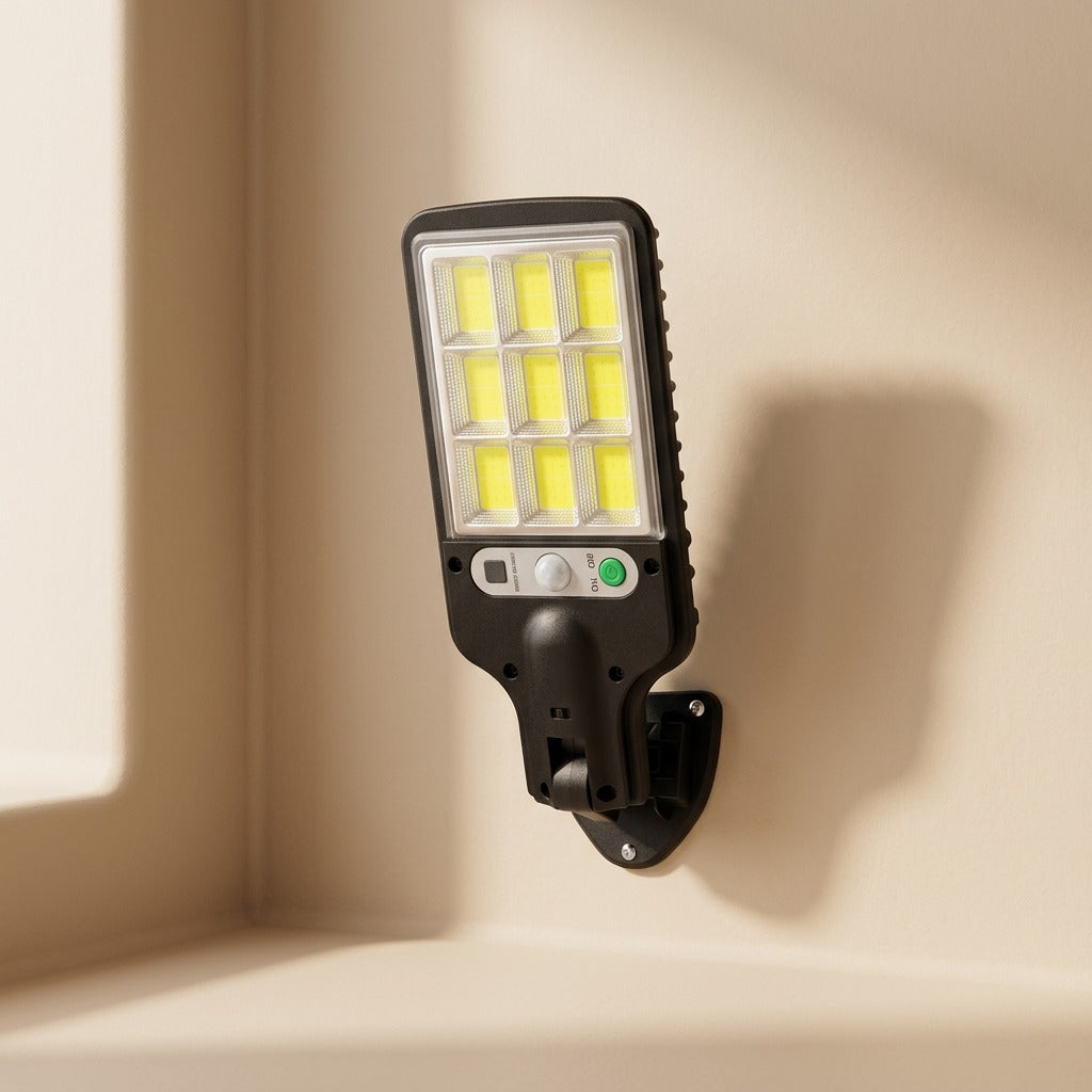 Dawnwatch™ Solar Sensor Wall Light