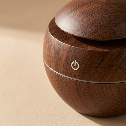Grainmist™ Wood Grain USB Humidifier, material and detail close-up