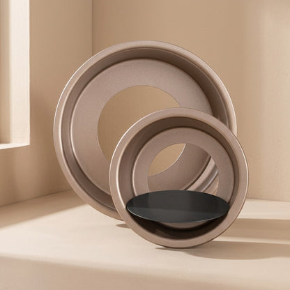 Bakecurve™ Round Carbon Steel Cake Mold