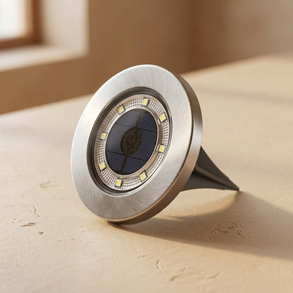 Rubberray™ Rubber Solar Garden Light, material and detail close-up