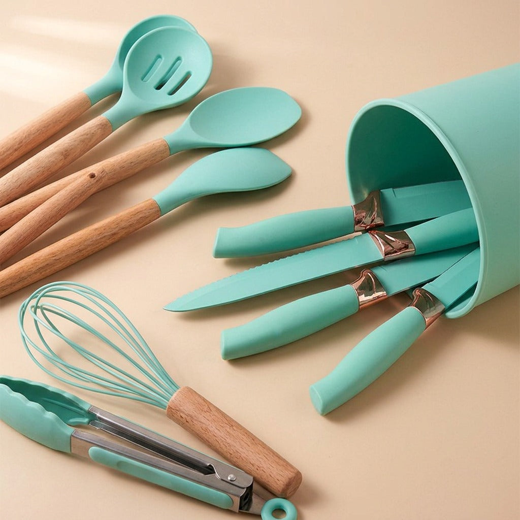 Stirbucket™ Silicone Kitchen Utensil Set with Bucket, material and detail close-up