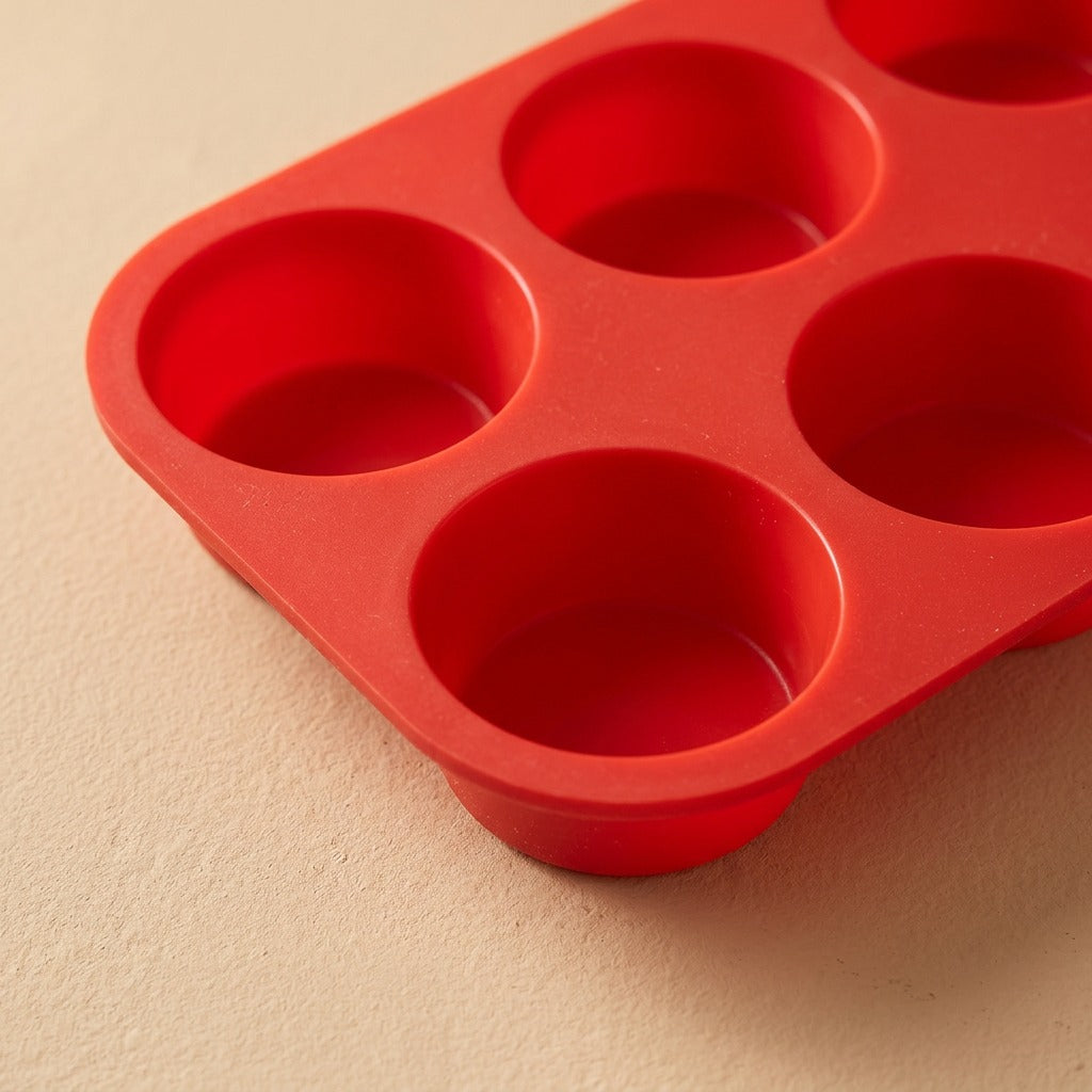 Cakeround™ 12-Cavity Round Silicone Cake Mold, material and detail close-up