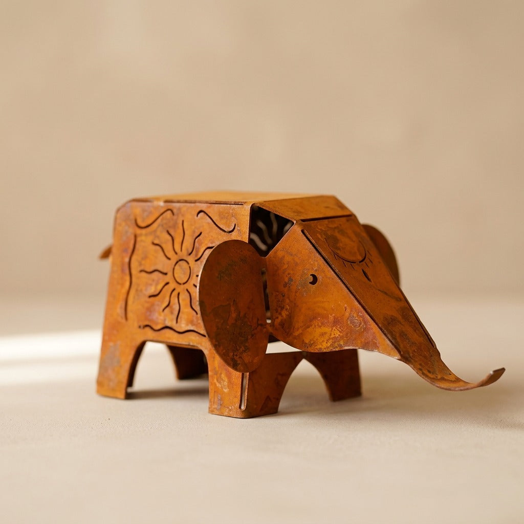 Trunkiron™ Iron Elephant Desktop Decoration, material and detail close-up