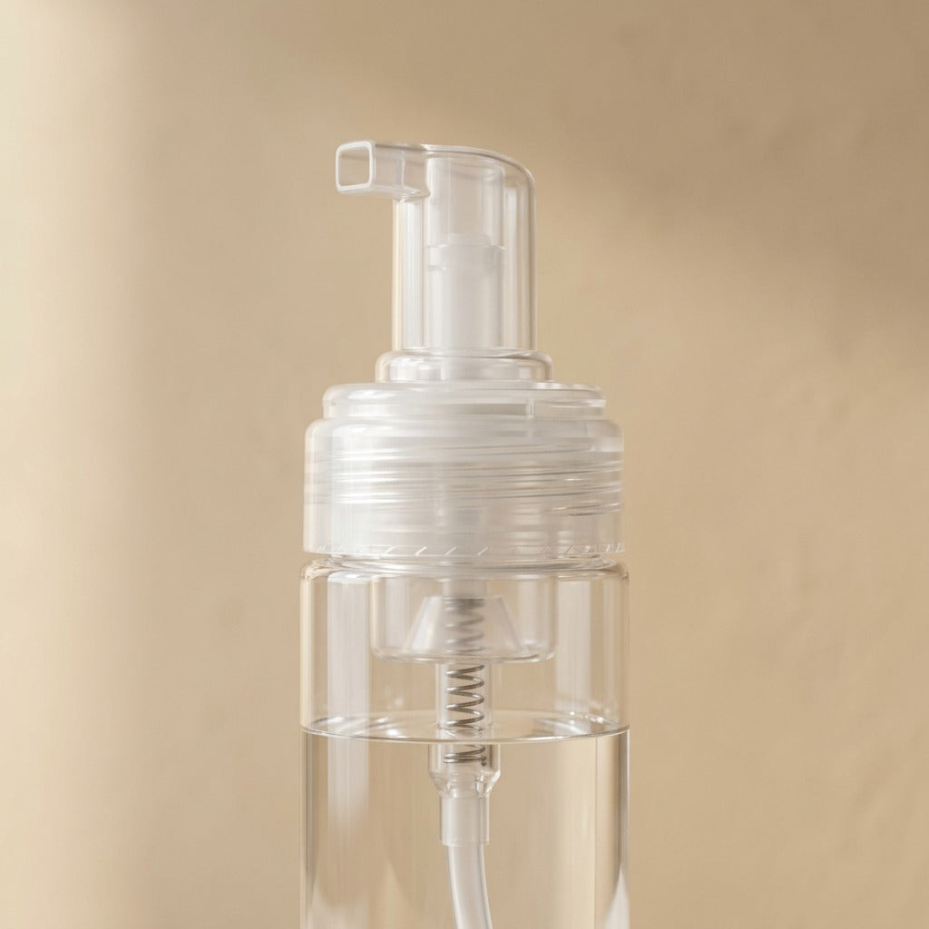 Foamflow™ Plastic Foaming Bottle, material and detail close-up