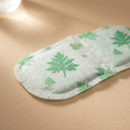 Vaporlull™ Steam Eye Mask, material and detail close-up