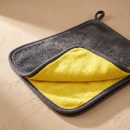 Coralplush™ Coral Fleece Car Wash Towel, material and detail close-up