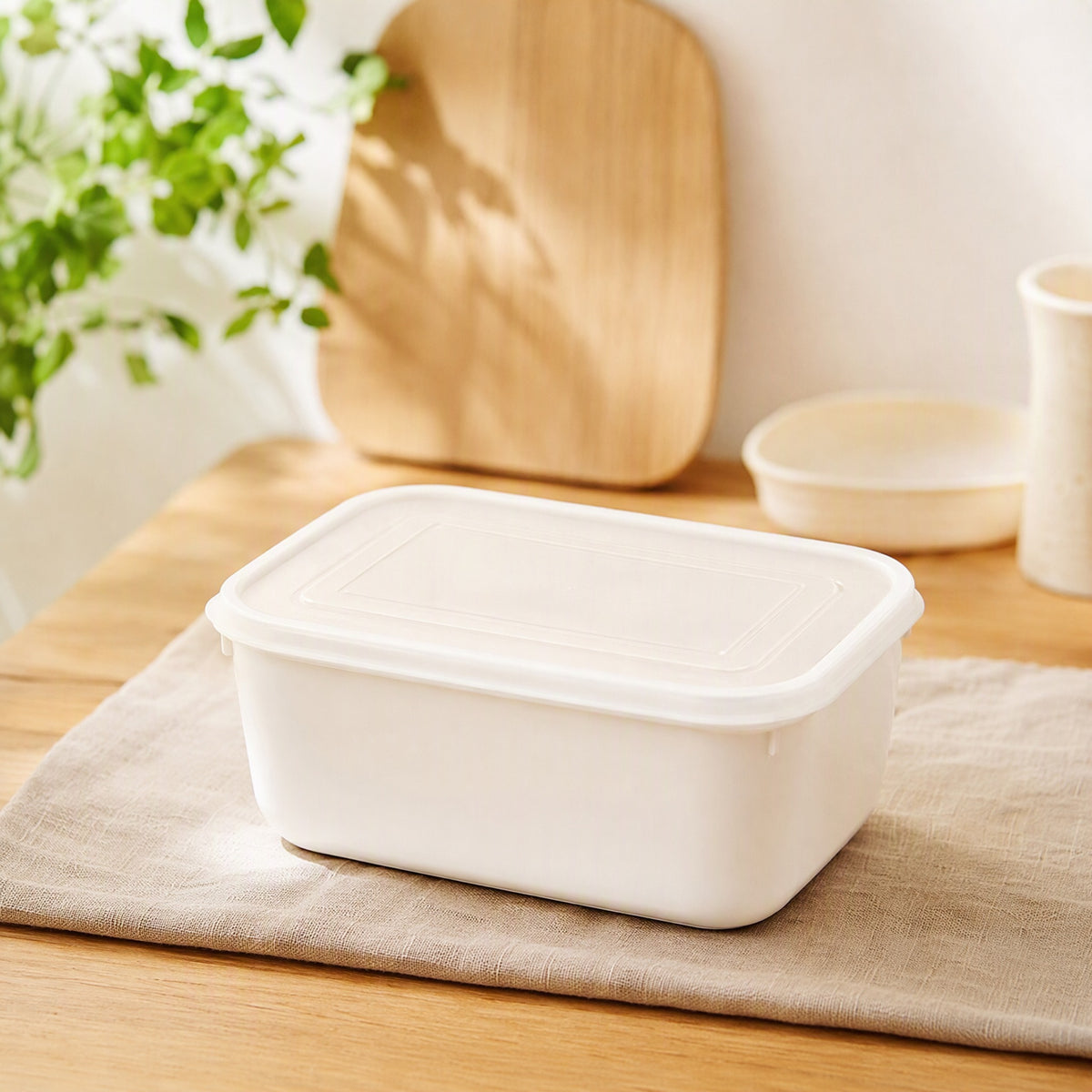 Chillcase™ Microwave Lunch Box in a calm home setting