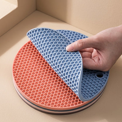 Trivetguard™ Round Dining Table Mat for Heat Insulation