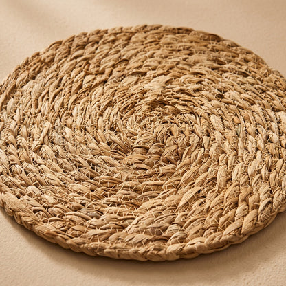 Reedweave™ Straw Heat-Resistant Placemats, material and detail close-up