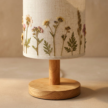 Floralume™ Dried Flower Table Lamp, material and detail close-up