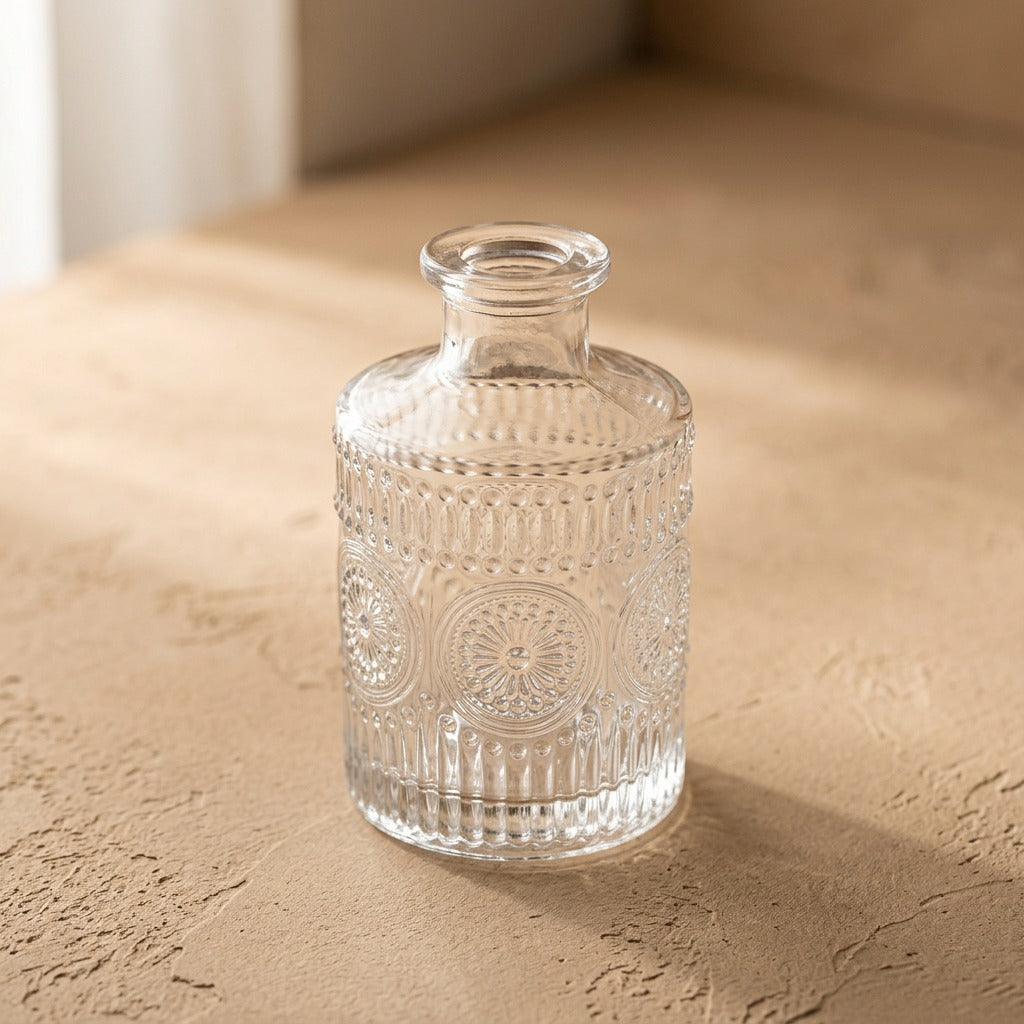 Bloomspire™ Light Luxury Small-Mouth Glass Vase, material and detail close-up