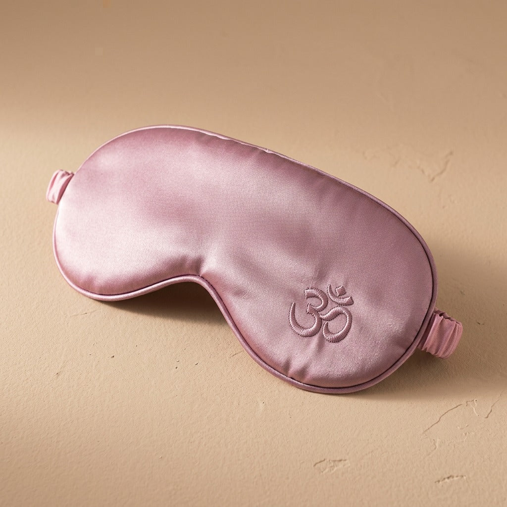 Lavendream™ Yoga Eye Mask With Lavender And Cassia Seed, material and detail close-up