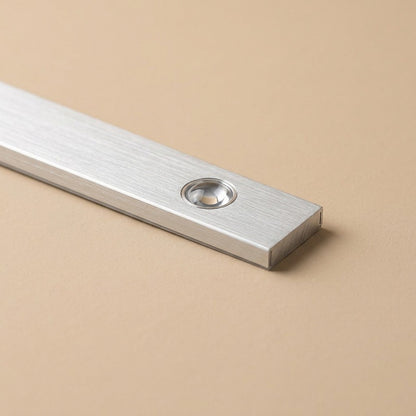 Motionbeam™ Wireless Human Body Sensor LED Cabinet Light, material and detail close-up