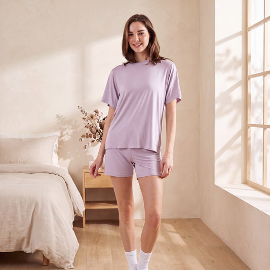 Dreamer Cooling Sleep Tee: in use