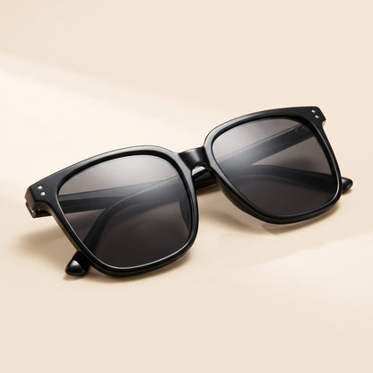 Haven UV400 Sunglasses in glossy black