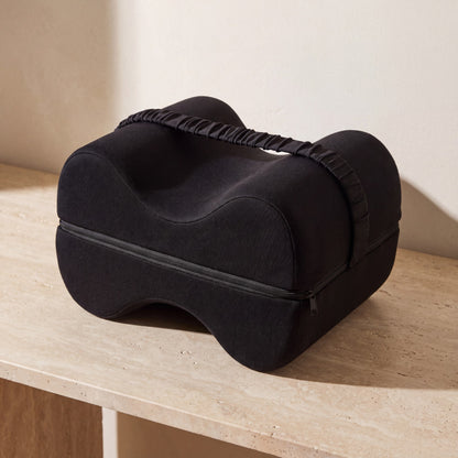Legcradle Memory Foam Leg Pillow: a black