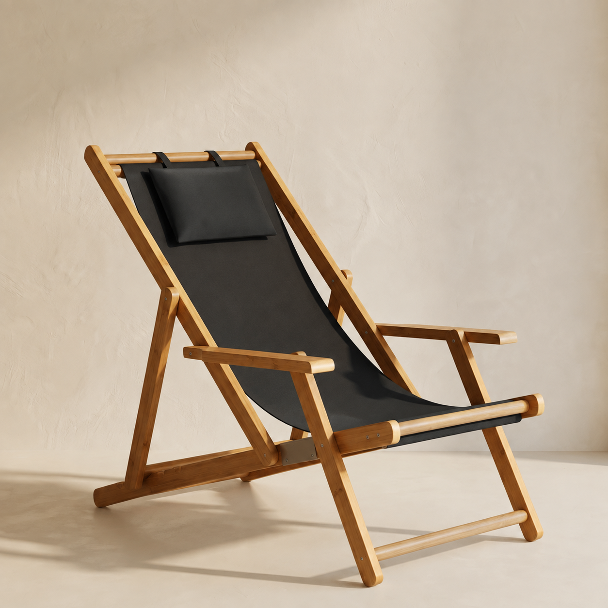 Siesta™ Folding Bamboo Lounge Chair
