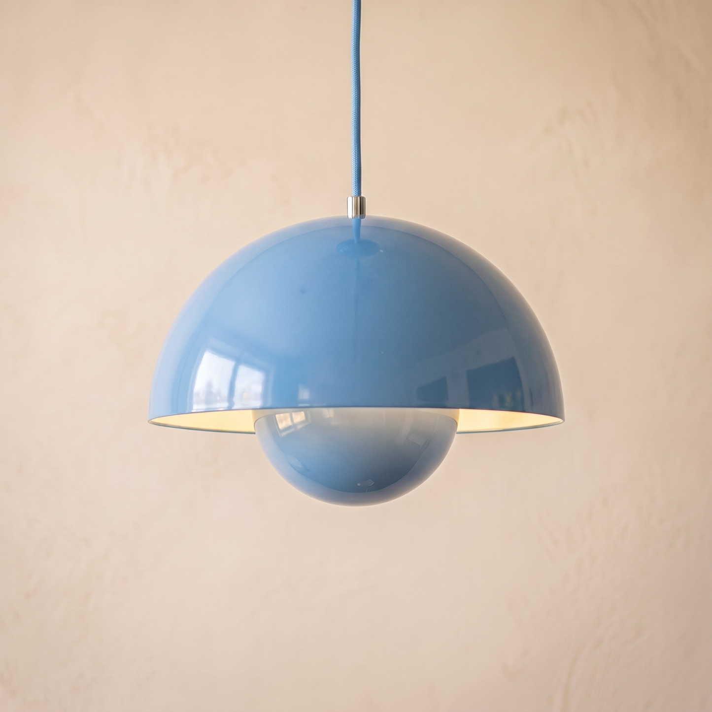 Bud™ Pendant Light