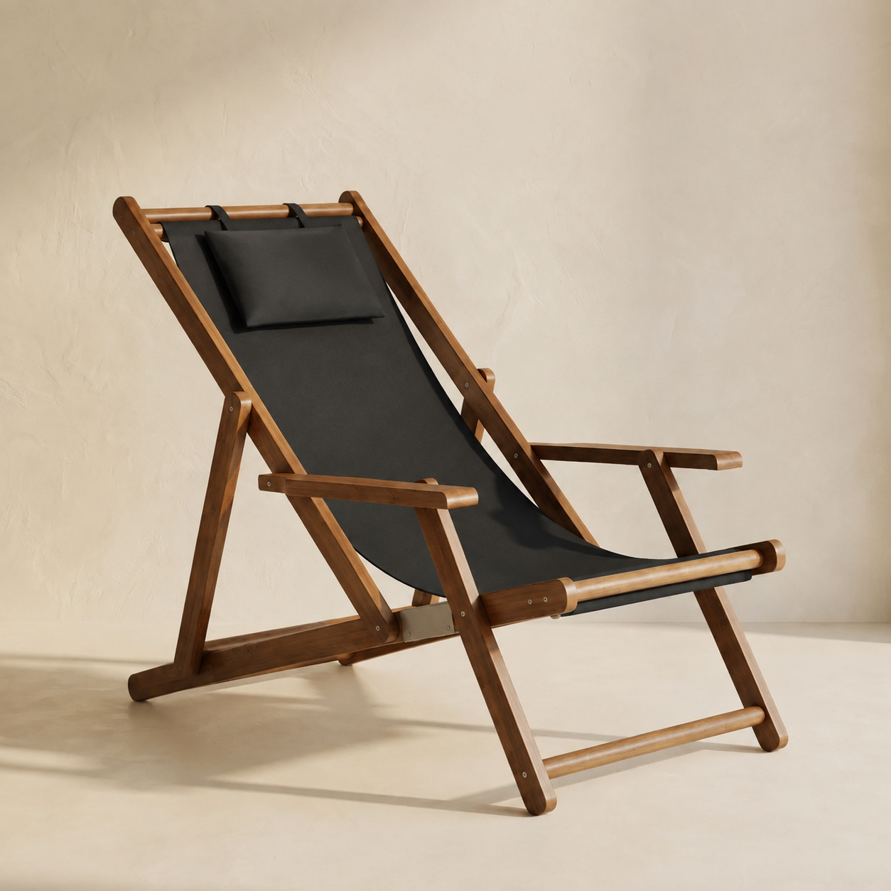 Siesta™ Folding Bamboo Lounge Chair