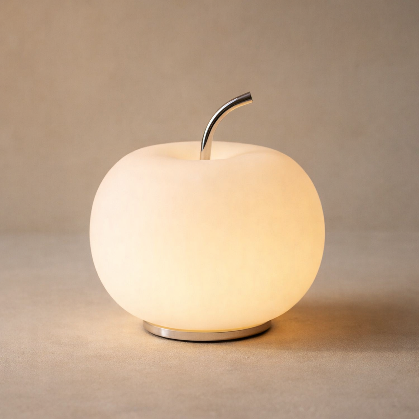 Pippin™ Apple Lamp