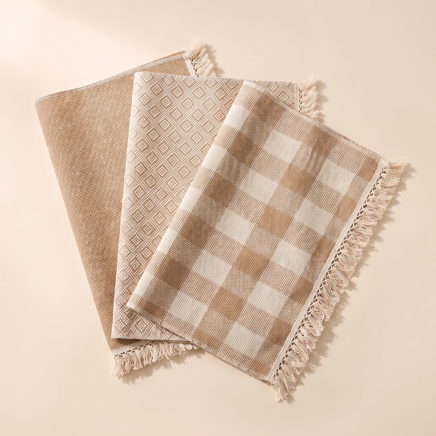 Thistle™ Linen Fringed Placemat